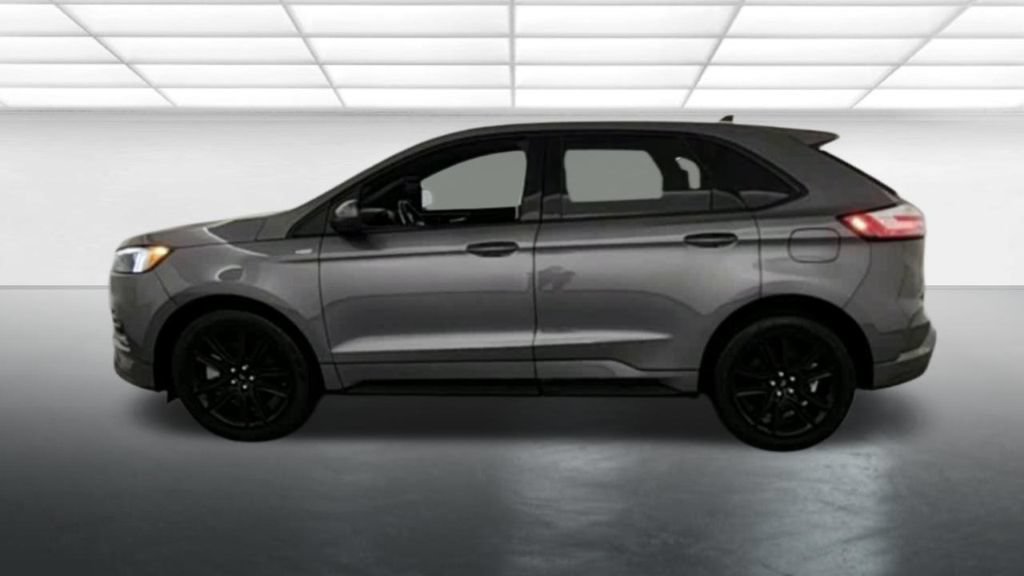 Certified 2024 Ford Edge ST-Line AWD/4WD image 6