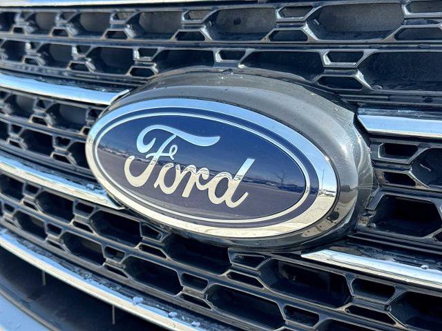 Certified 2023 Ford Explorer XLT w/ Equipment Group 202A AWD/4WD image 10