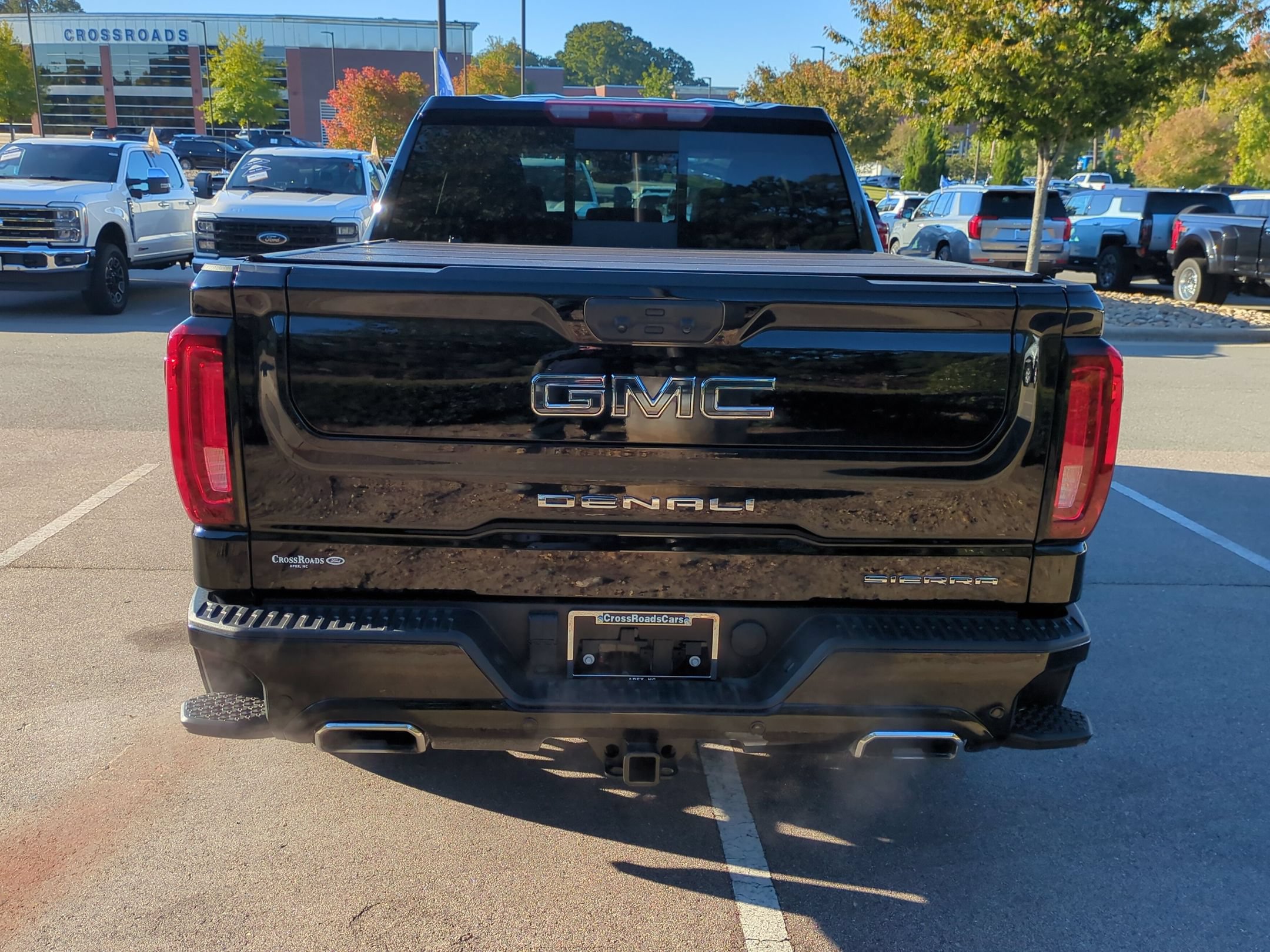 Used 2024 GMC Sierra 1500 Denali Ultimate AWD/4WD image 5