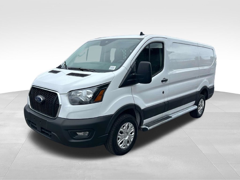 Certified 2025 Ford Transit 250 Low Roof w/ Exterior Upgrade Package RWD image 9