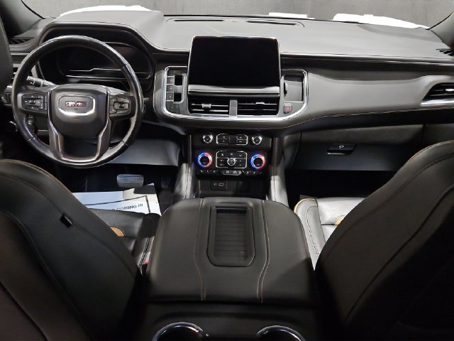 Used 2022 GMC Yukon AT4 w/ Technology Package AWD/4WD image 3