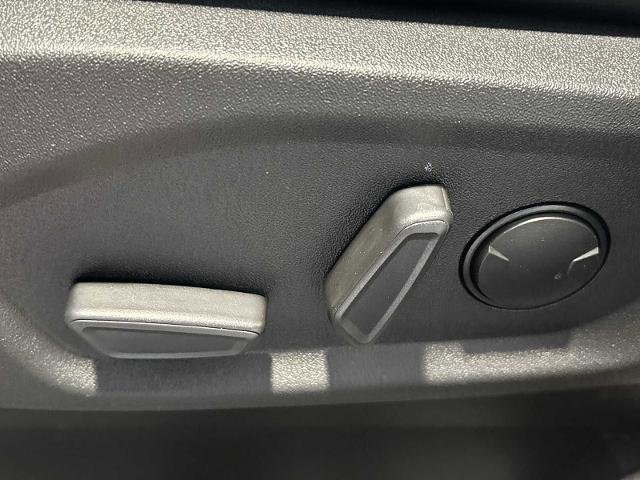 Certified 2024 Ford Edge Titanium w/ Equipment Group 301A image 33