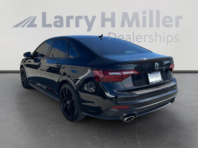 Used 2022 Volkswagen Jetta GLI Autobahn image 3