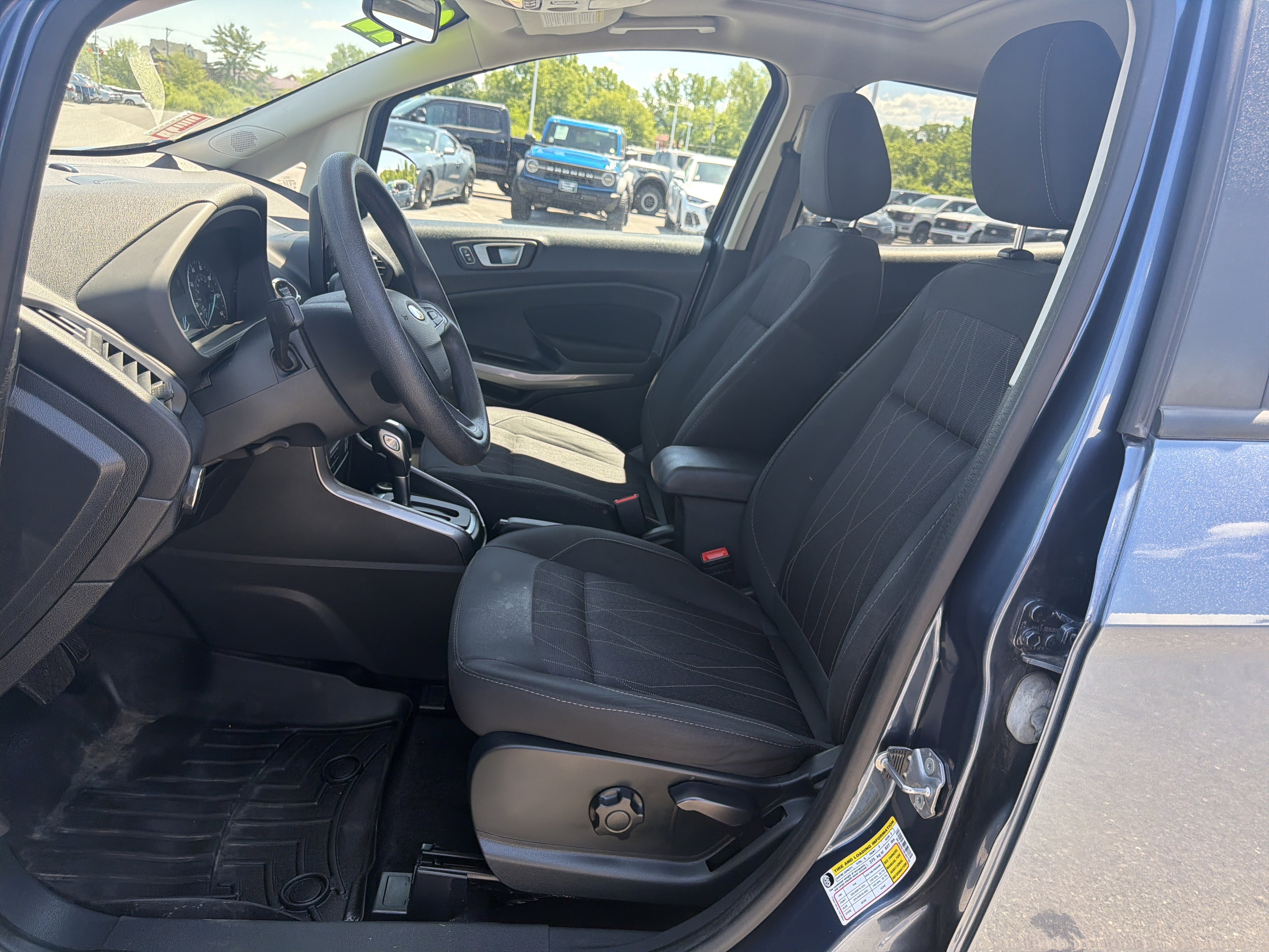 Certified 2022 Ford EcoSport SE w/ SE Convenience Package AWD/4WD image 12