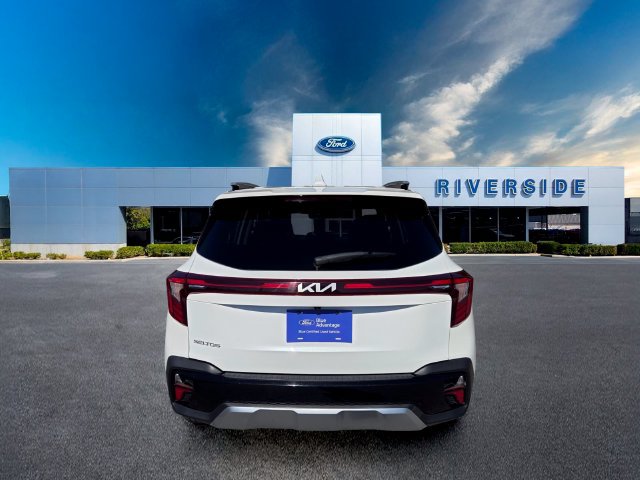 Used 2024 Kia Seltos S FWD image 6