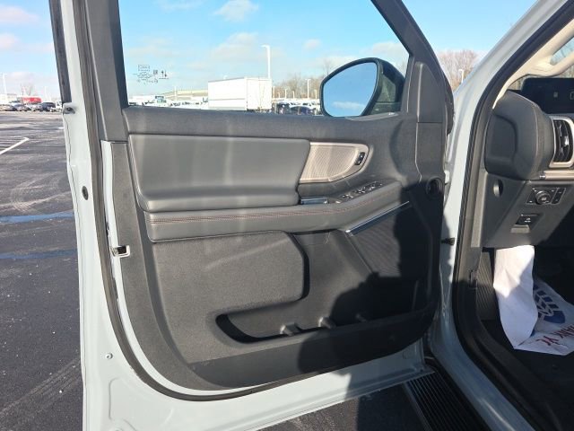 Certified 2025 Ford Expedition Max Active image 24