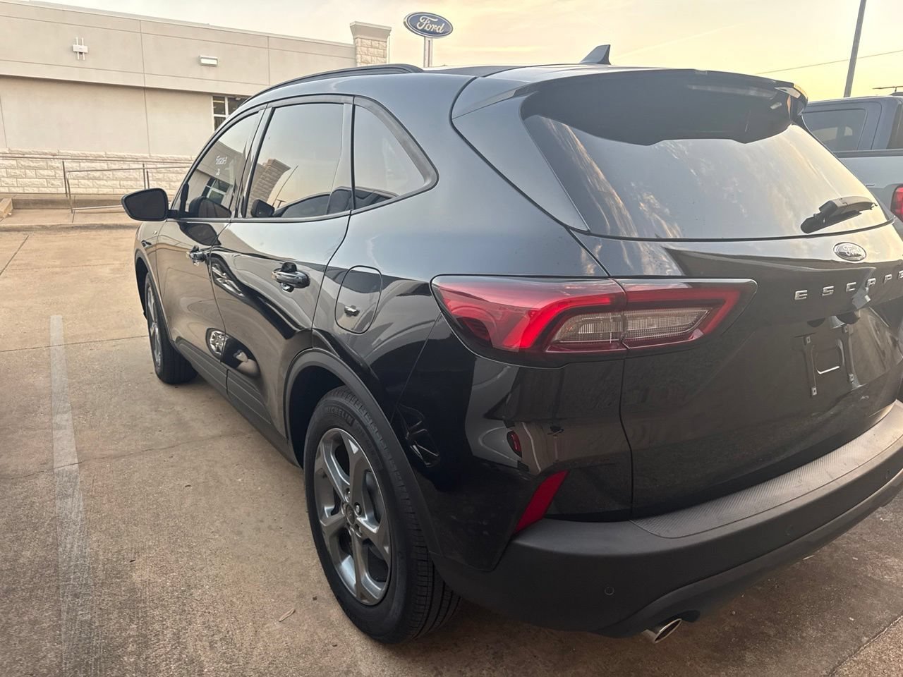 Certified 2026 Ford Escape ST-Line w/ Tech Pack #1 FWD image 6