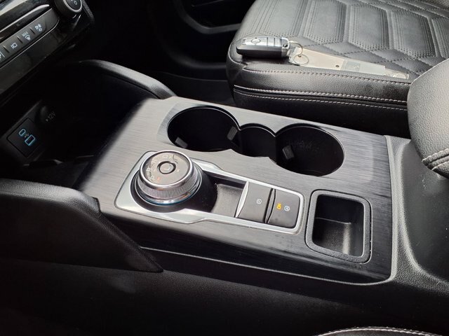 Certified 2023 Ford Escape Platinum w/ Premium Technology Package FWD image 10