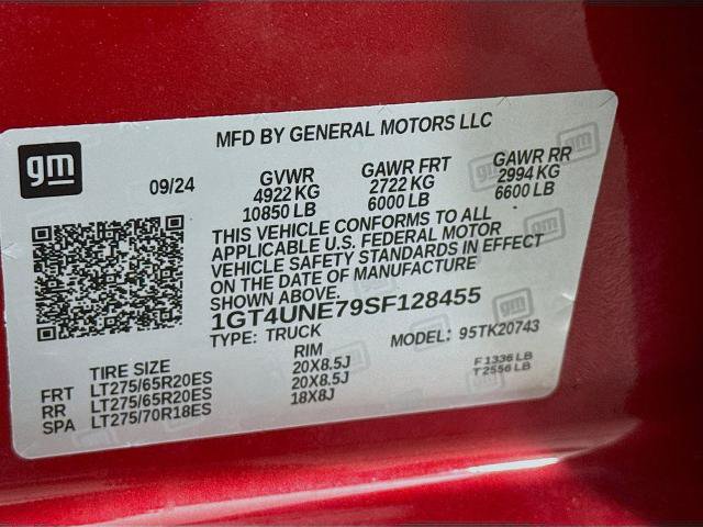 Used 2025 GMC Sierra 2500 SLT AWD/4WD image 31
