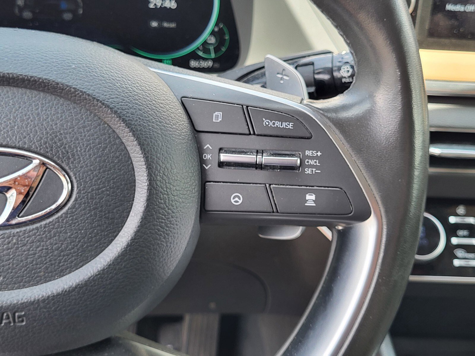 Used 2022 Hyundai Sonata Limited FWD image 28