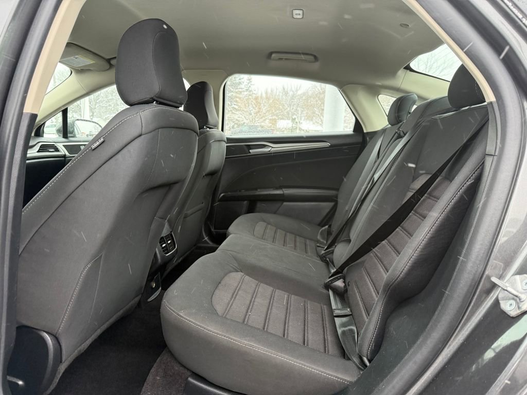 Certified 2020 Ford Fusion SE image 11