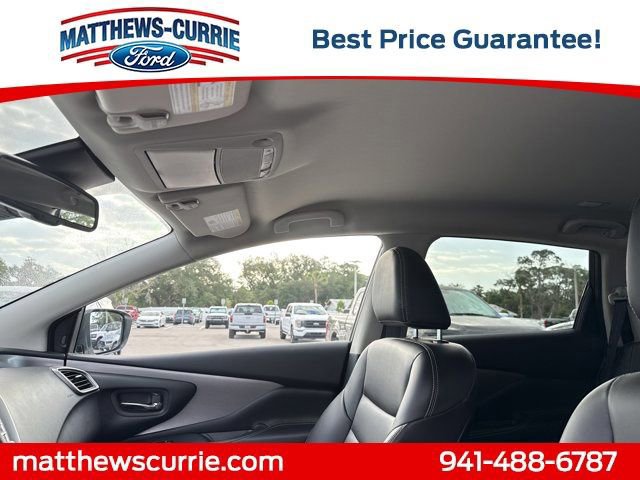 Used 2024 Nissan Murano SV w/ SV Midnight Edition Package image 11