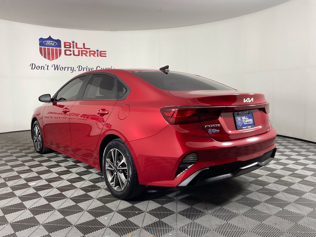 Used 2023 Kia Forte LXS w/ LXS Technology Package FWD image 5