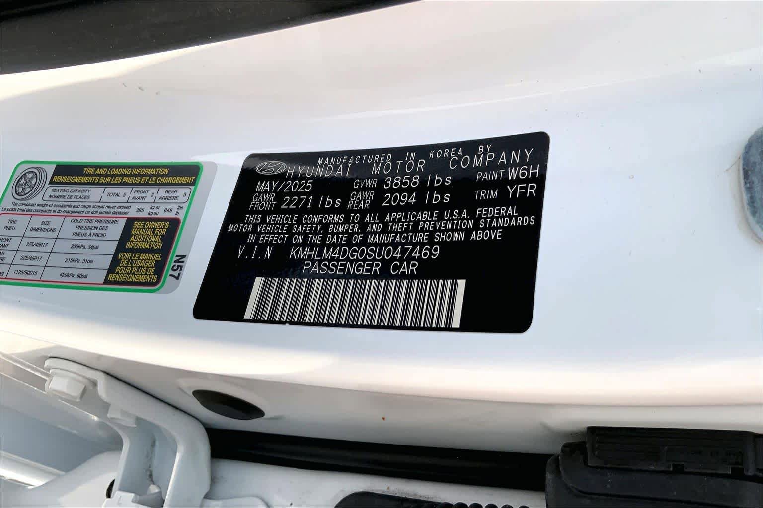 Used 2025 Hyundai Elantra Sport FWD image 32