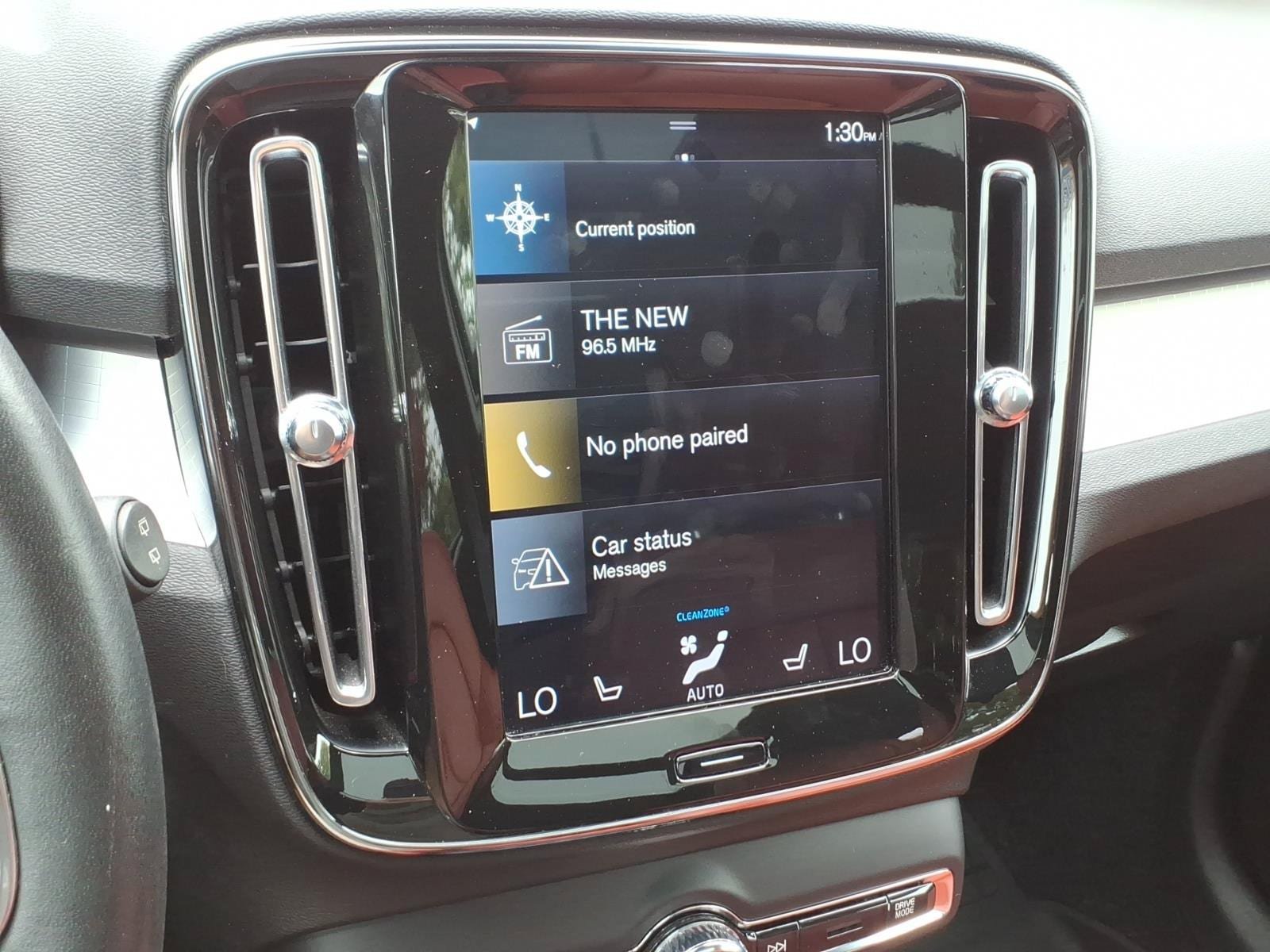 Used 2019 Volvo XC40 T5 Momentum AWD/4WD image 18
