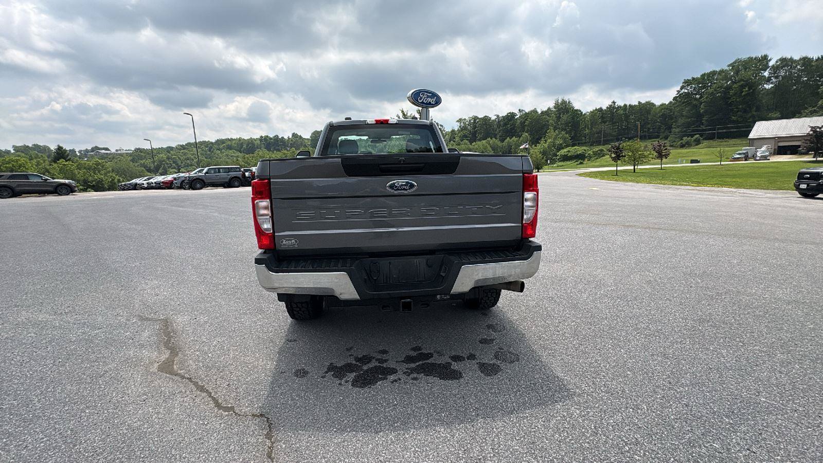 Certified 2022 Ford F250 XL w/ STX Appearance Package AWD/4WD image 5