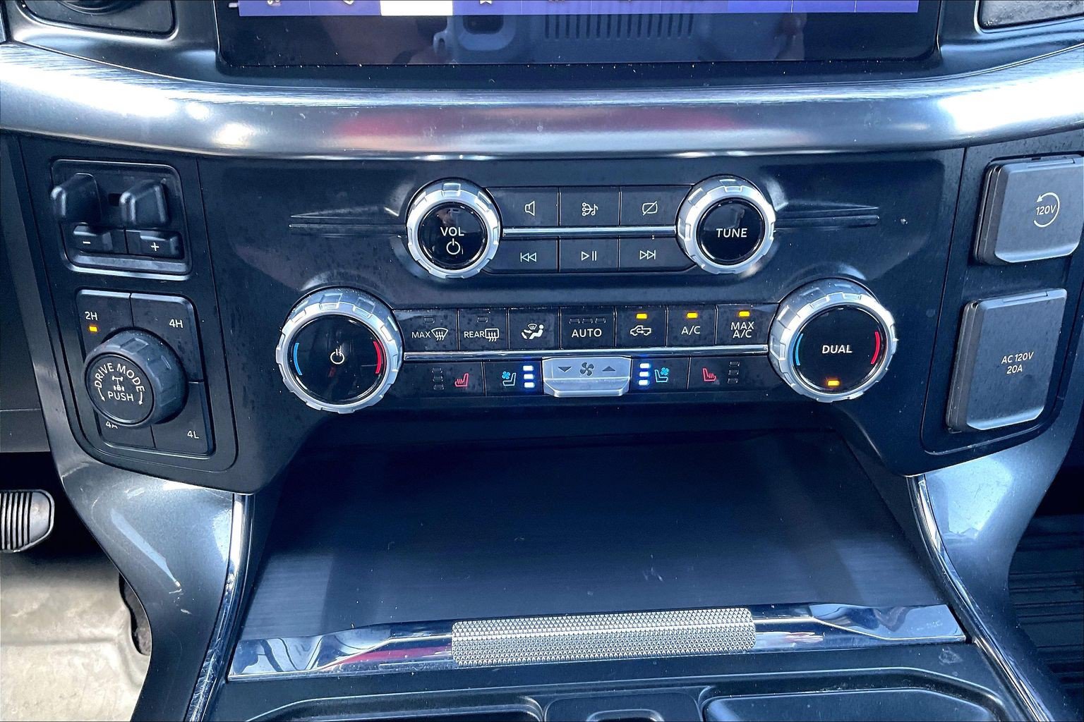 Certified 2023 Ford F150 Lariat AWD/4WD image 30
