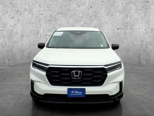 Used 2023 Honda Pilot LX image 2