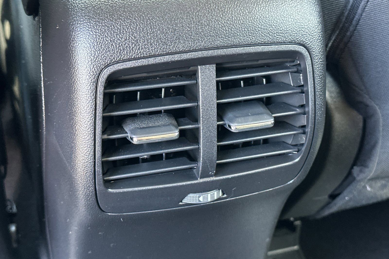 Certified 2022 Ford Escape SE w/ SE Sport Appearance Package FWD image 42