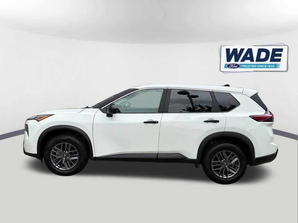 Used 2024 Nissan Rogue S FWD image 8