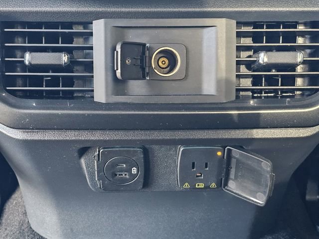 Certified 2022 Ford F150 XLT w/ Equipment Group 301A Mid image 17