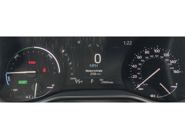 Used 2025 Toyota Sienna XLE FWD image 8