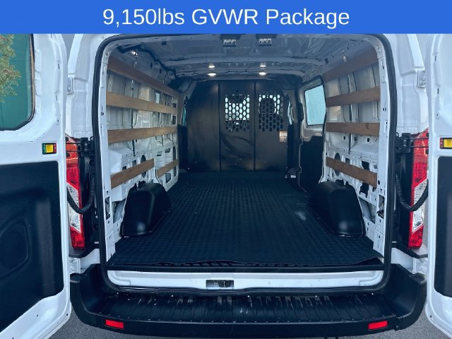 Certified 2025 Ford Transit 250 Low Roof w/ Exterior Upgrade Package RWD image 15