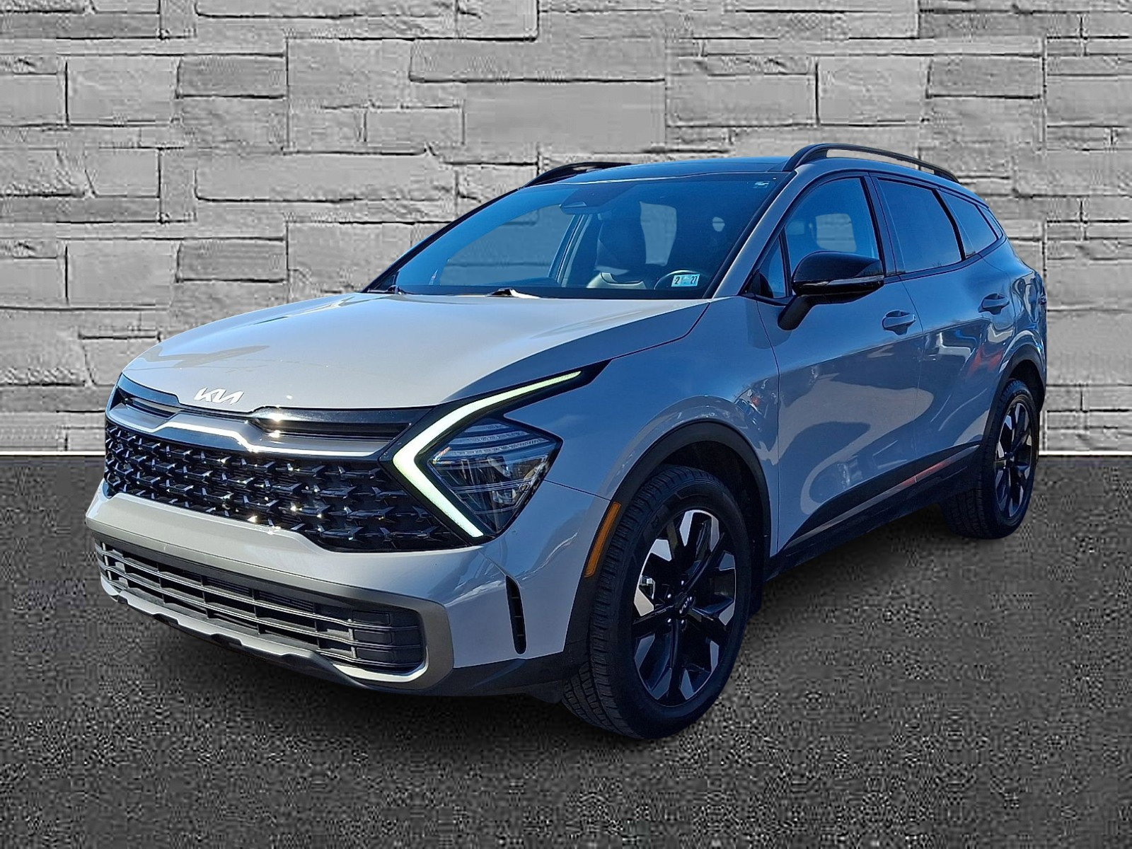 Used 2024 Kia Sportage X-Line w/ X-Line Premium Package image 4