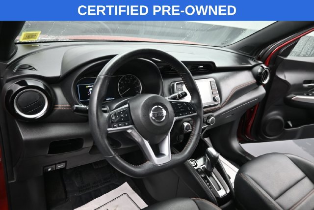 Used 2020 Nissan Kicks SR w/ SR Premium Package FWD image 14