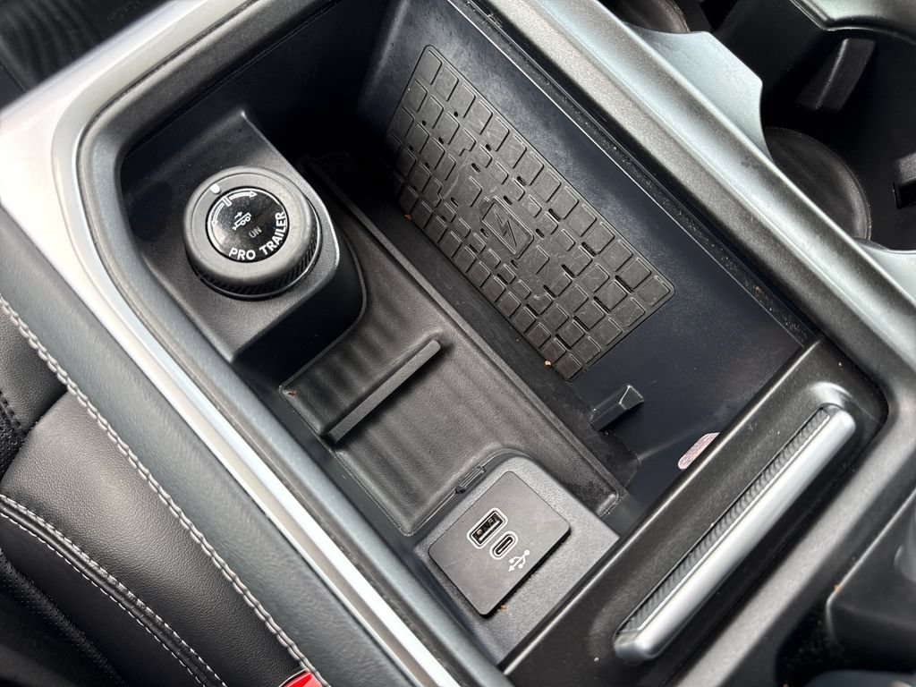 Certified 2025 Ford Expedition Platinum AWD/4WD image 26