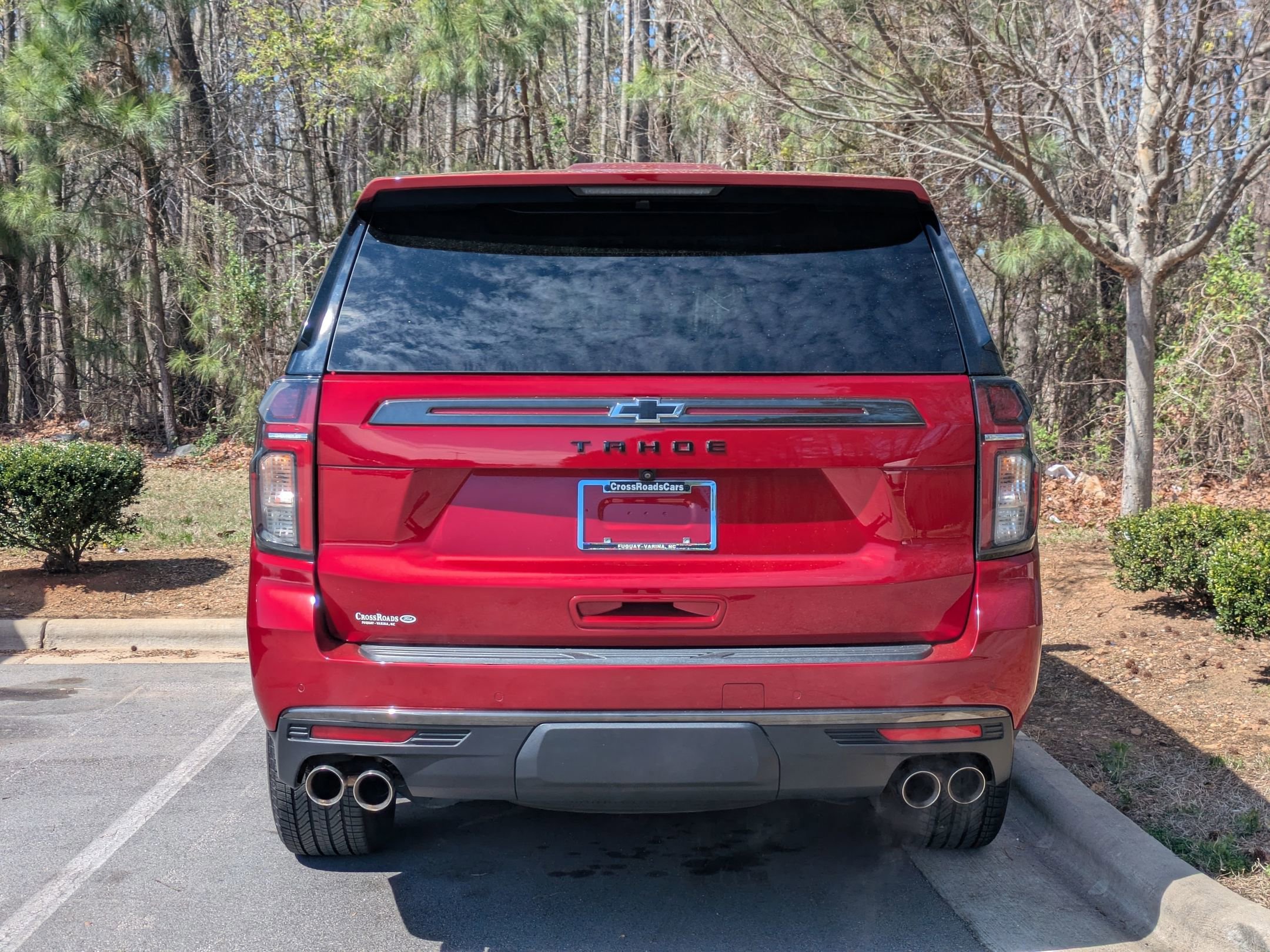 Used 2022 Chevrolet Tahoe Z71 w/ Z71 Off-Road Package image 3