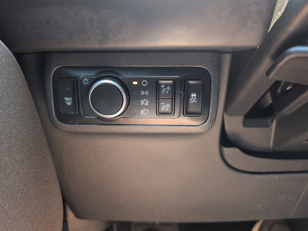 Certified 2025 Ford Mustang Mach-E Select w/ Comfort Package Lite AWD/4WD image 24