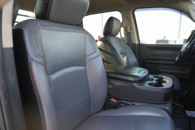 Used 2020 RAM 5500 Tradesman w/ Safety Group image 21