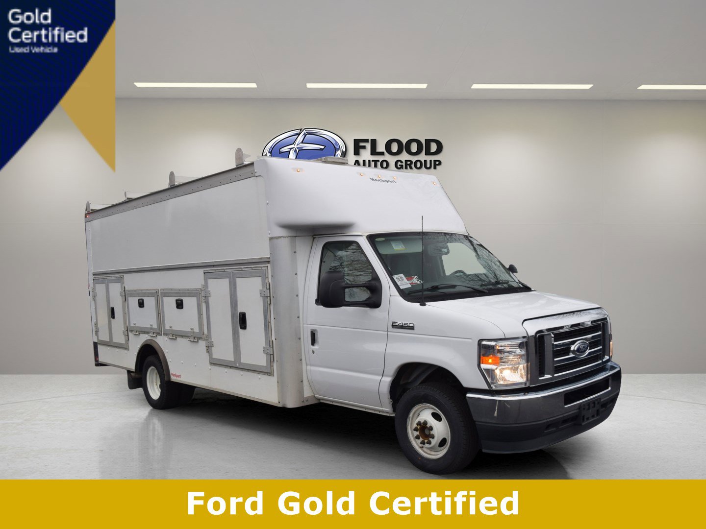 Certified 2023 Ford E-450 and Econoline 450 Super Duty w/ Power Windows & Locks Group image 1