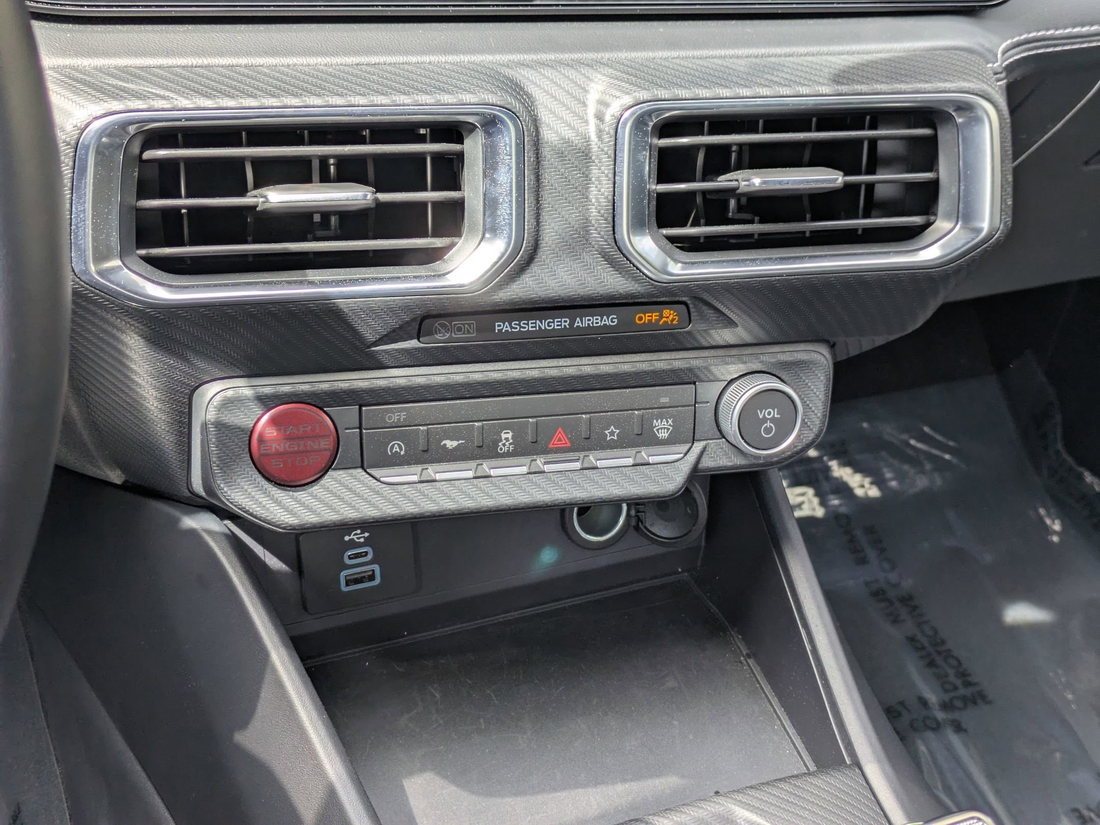 Certified 2025 Ford Mustang GT Premium RWD image 21