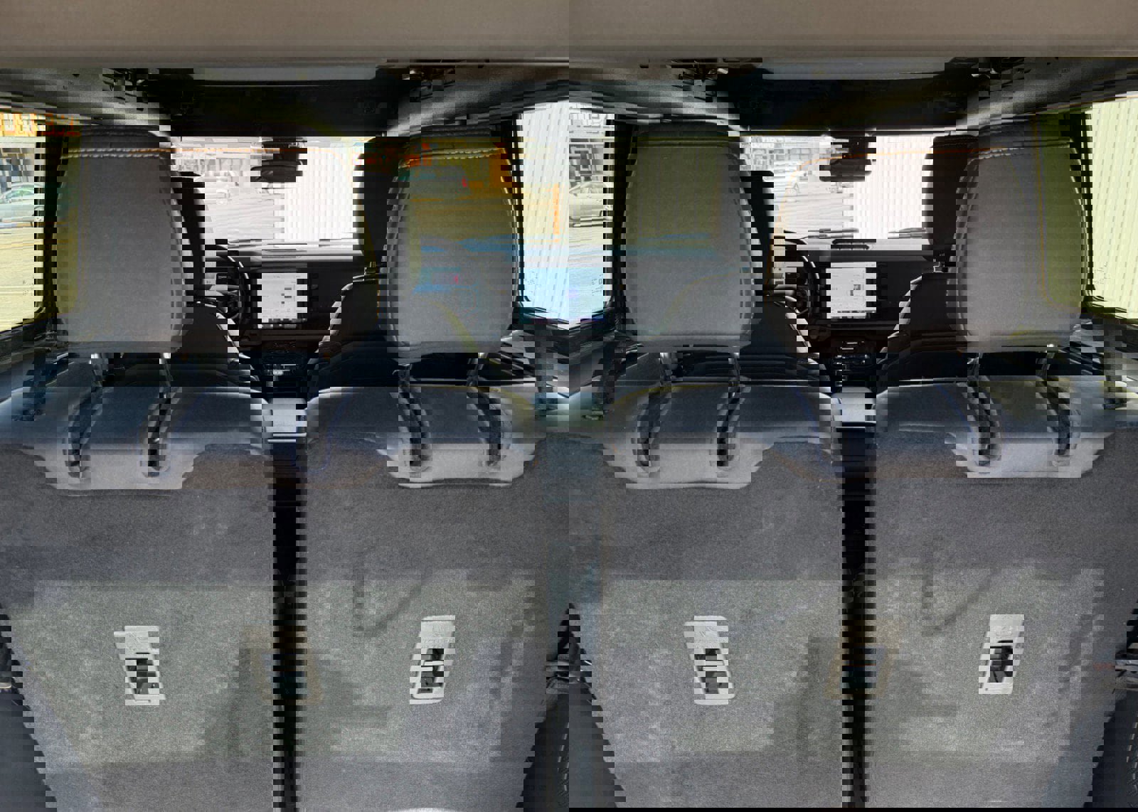 Certified 2023 Ford Bronco Badlands w/ Sasquatch Package image 11