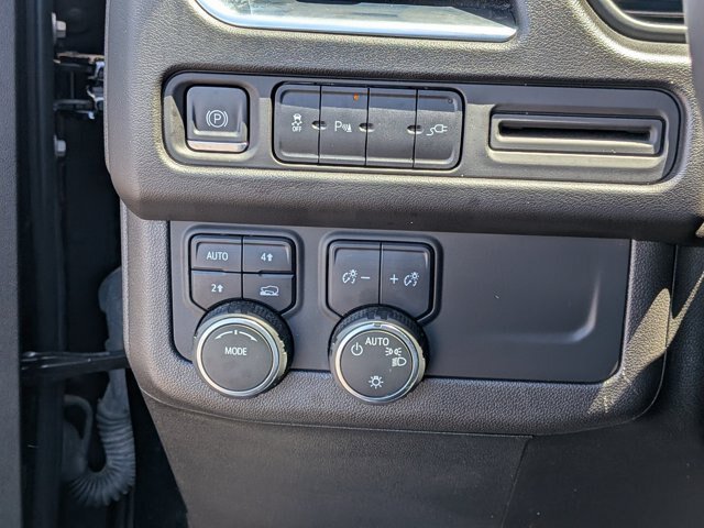 Used 2021 Chevrolet Tahoe RST w/ Rear Media and Nav Package AWD/4WD image 17