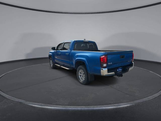 Used 2018 Toyota Tacoma SR5 AWD/4WD image 6