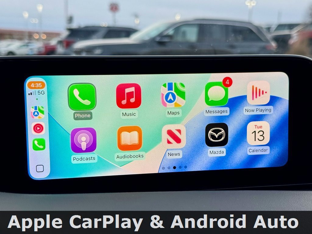 Used 2020 MAZDA MAZDA3 Premium image 30