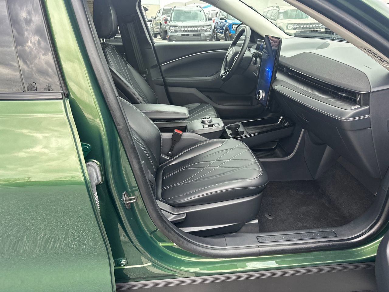 Certified 2024 Ford Mustang Mach-E Select image 15