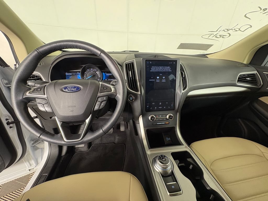 Certified 2023 Ford Edge SEL w/ Convenience Package AWD/4WD image 8