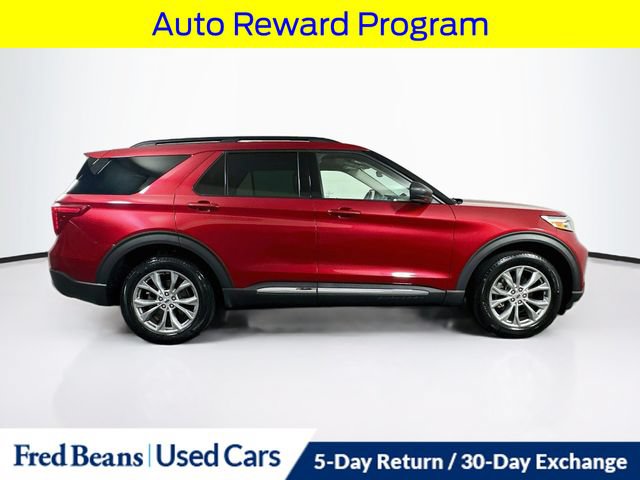 Certified 2023 Ford Explorer XLT w/ Equipment Group 202A AWD/4WD image 10