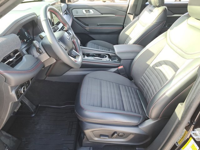 Certified 2025 Ford Explorer ST-Line image 20