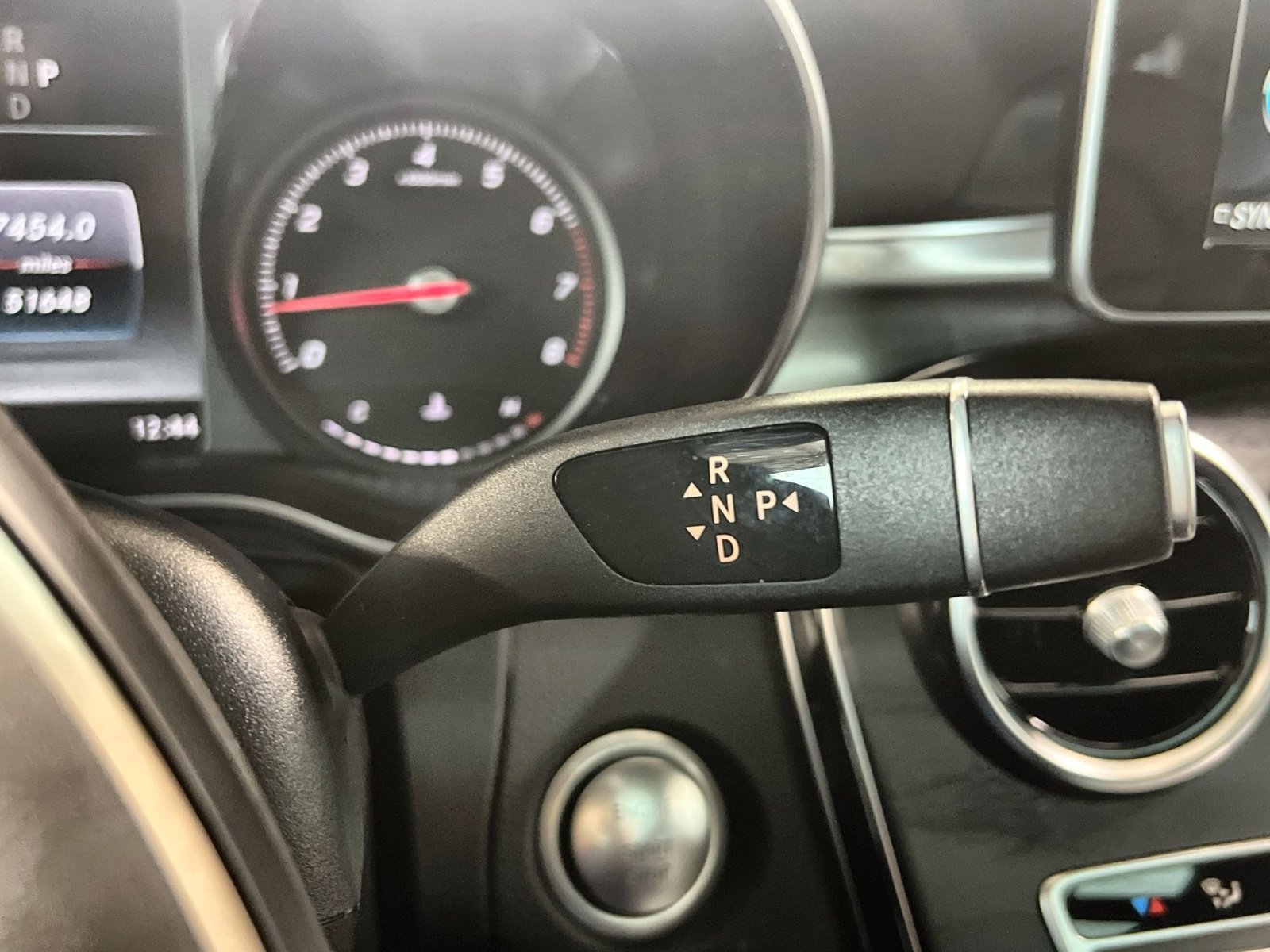 Used 2019 Mercedes-Benz GLC 300 GLC 300 image 21