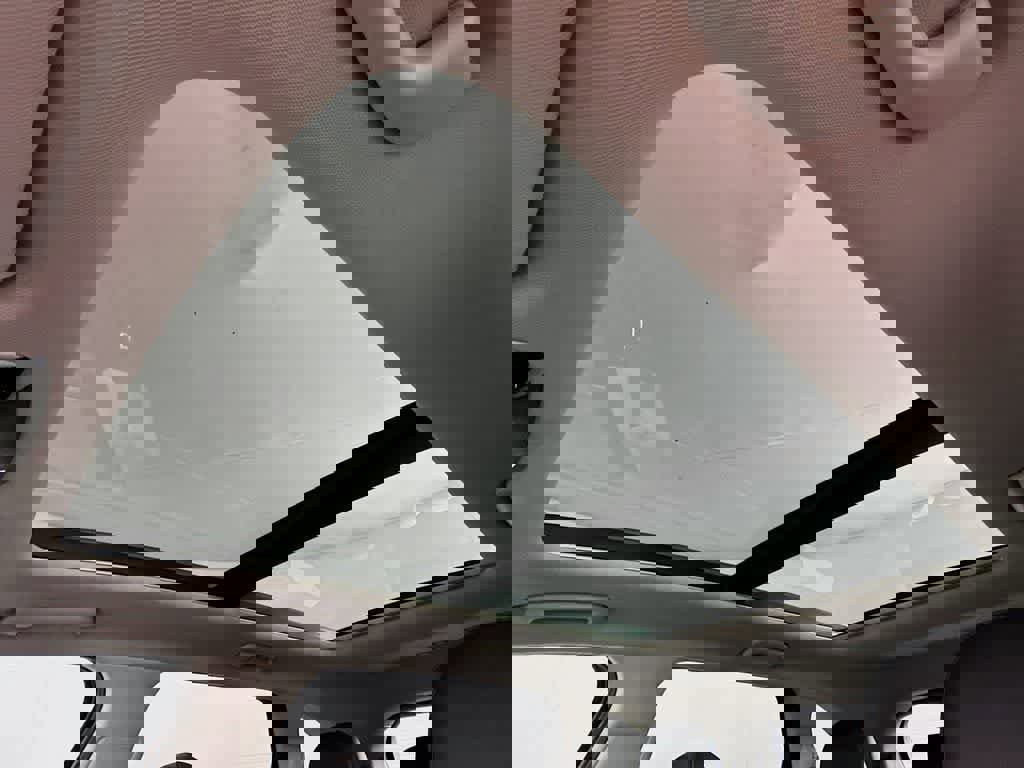 Used 2021 Kia Sorento SX Prestige image 32