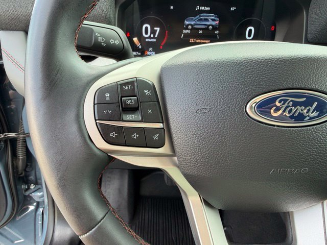 Certified 2025 Ford Explorer Active w/ Active Comfort Package RWD image 15