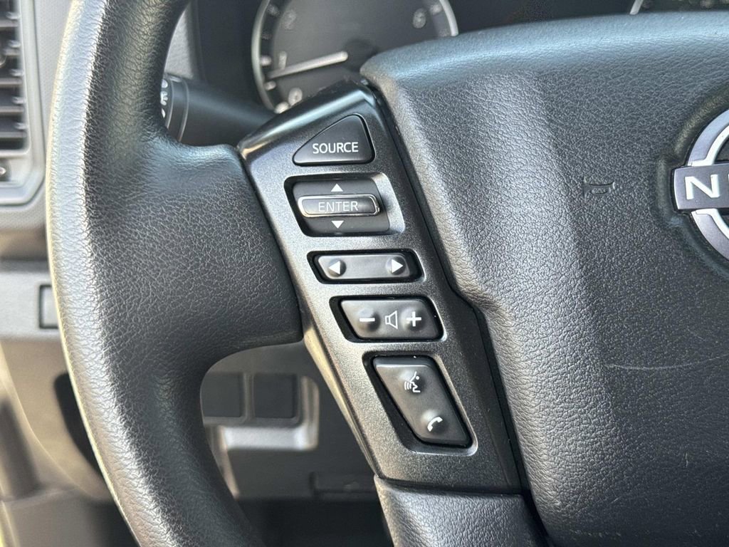 Used 2022 Nissan Frontier S image 10