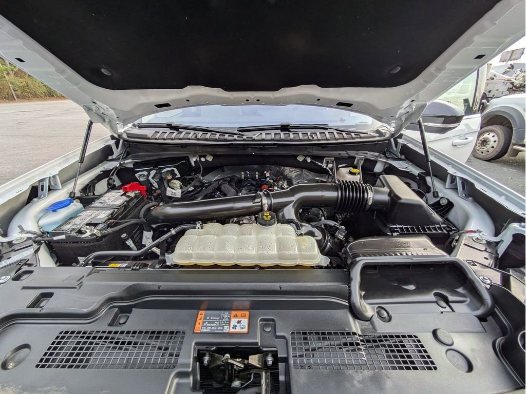 Certified 2025 Ford Expedition Active image 35