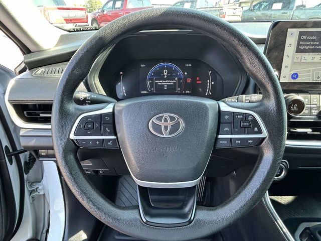 Used 2025 Toyota Grand Highlander FWD image 6