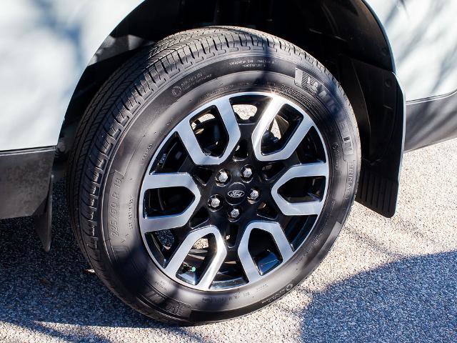 Certified 2024 Ford Maverick Lariat image 6